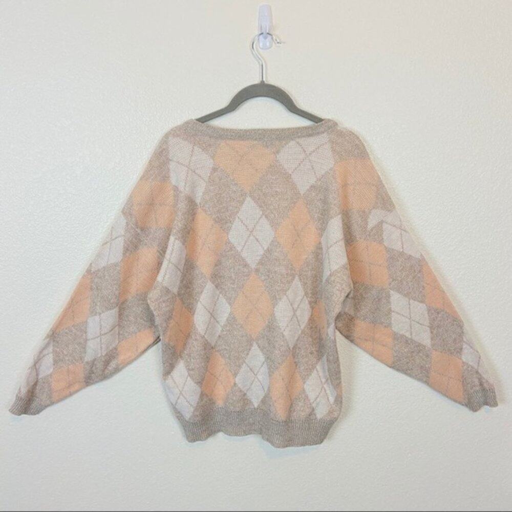 Vintage Tan & Peach Made in USA Argyle Sweater M/L - Picture 2 of 3